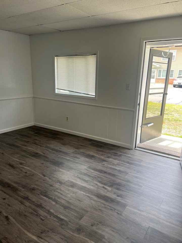 3329 Michigan St. - Photo 3 of 8