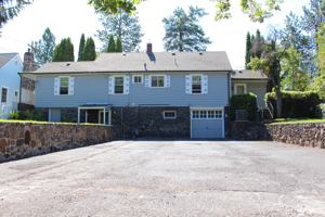 featured image of 505 Nw Broadway St