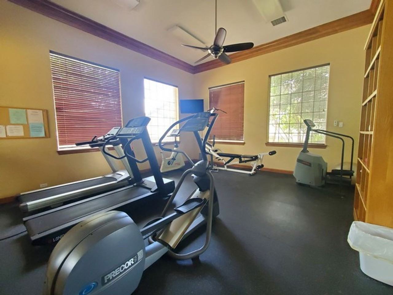 3847 Riviera Grv #103 - Photo 4 of 14