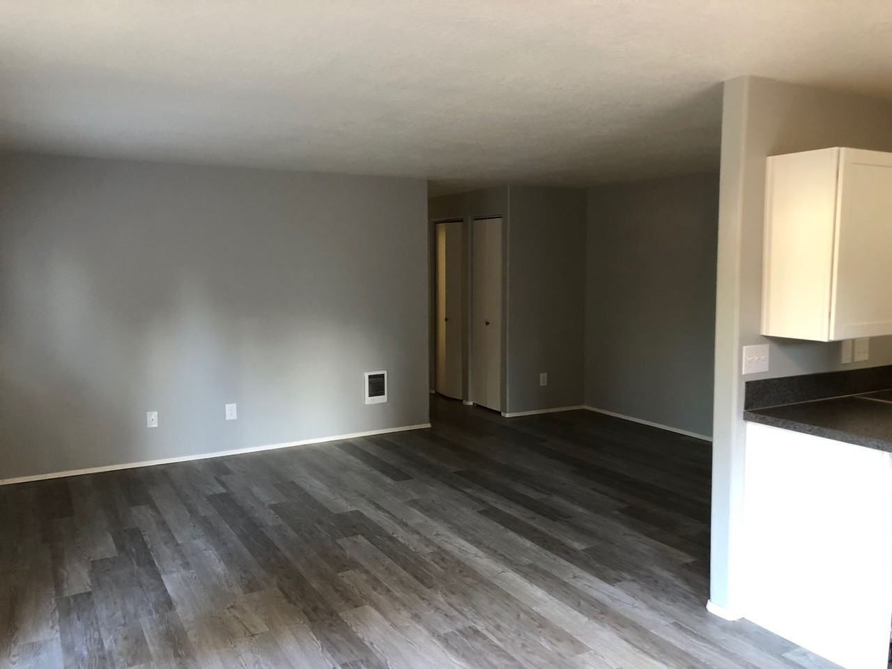 1101 Ne Keyes Rd - Photo 2 of 9