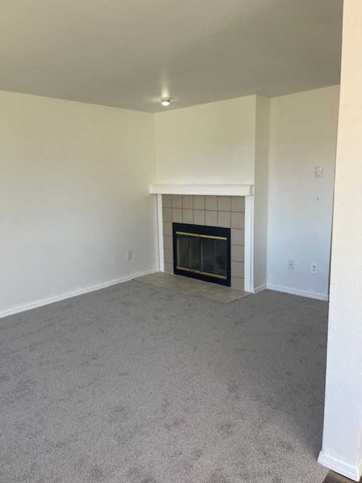 3409 M Pl Se #A - Photo 6 of 15