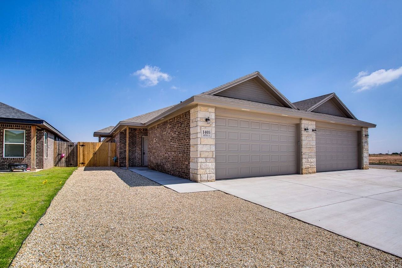 BG 1405 16th Street - Photo 2 of 17