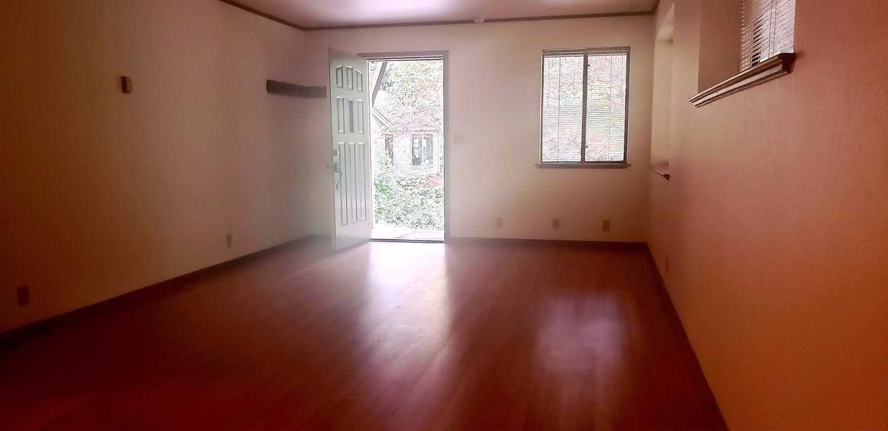 2260 Terrace Ave #A - Photo 6 of 22
