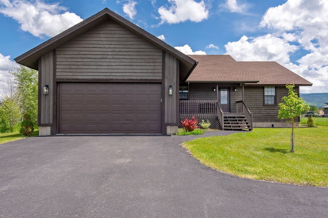 471 Palisade Trl - Photo 3 of 21