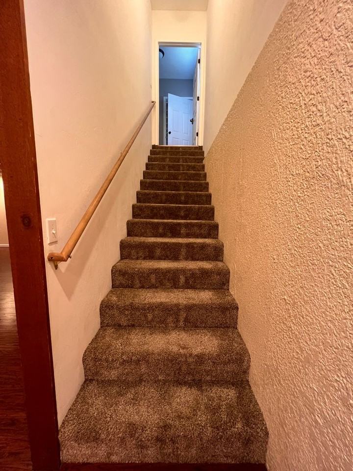 471 Palisade Trl - Photo 6 of 34