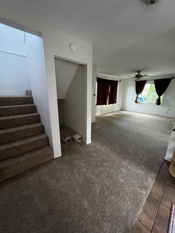 1808 N School St - Photo 2 of 12