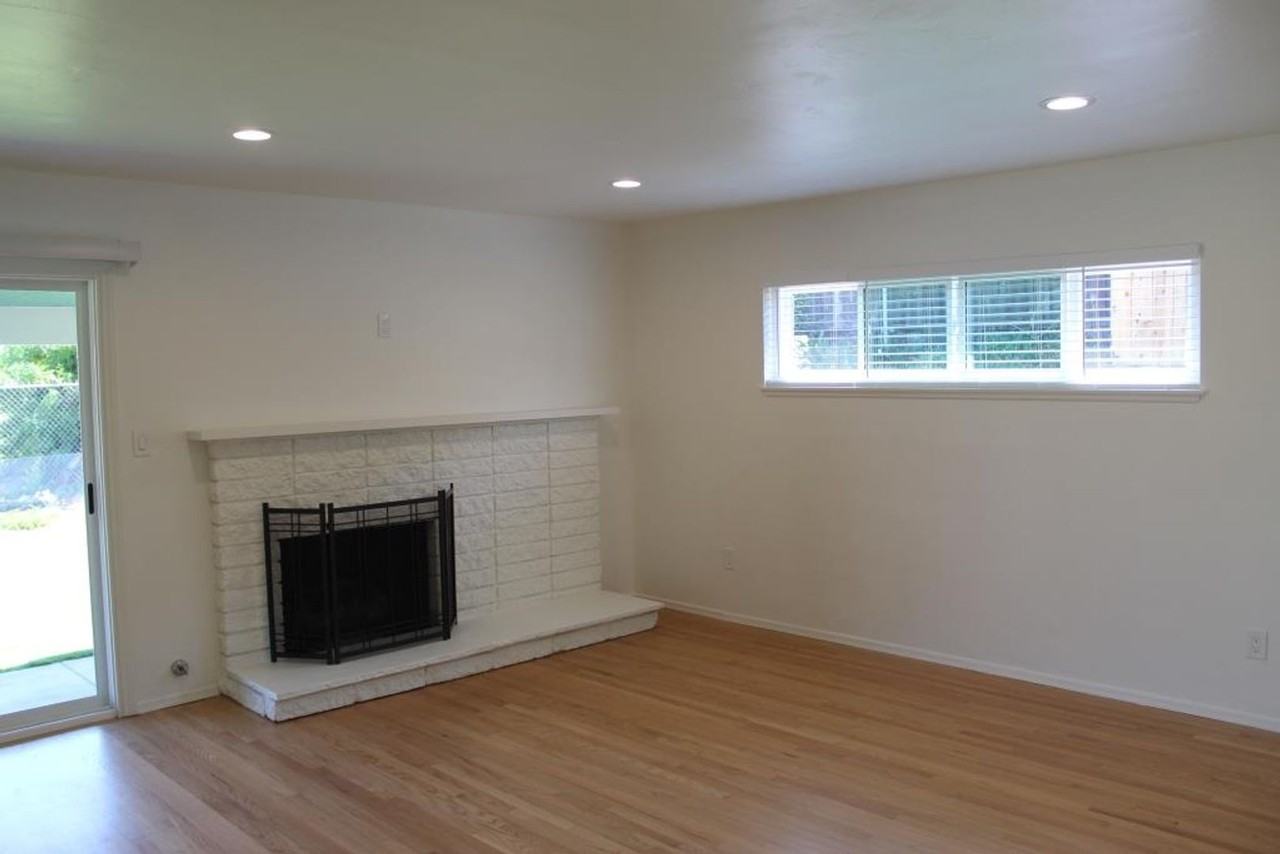 8983 Kobe Pl - Photo 5 of 22
