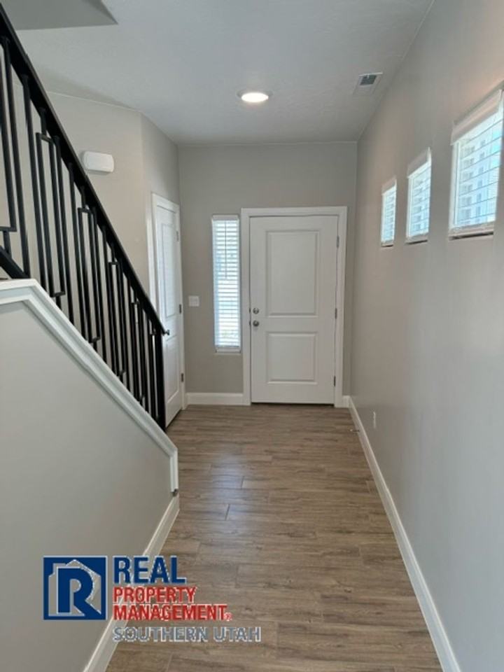 1042 S 1450 E #36 - Photo 2 of 15