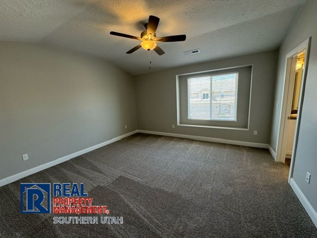 1042 S 1450 E #36 - Photo 7 of 15