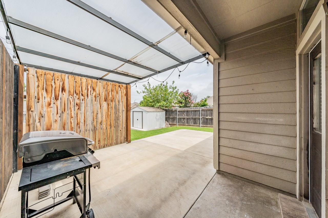 3232 Florian Lane - Photo 3 of 44