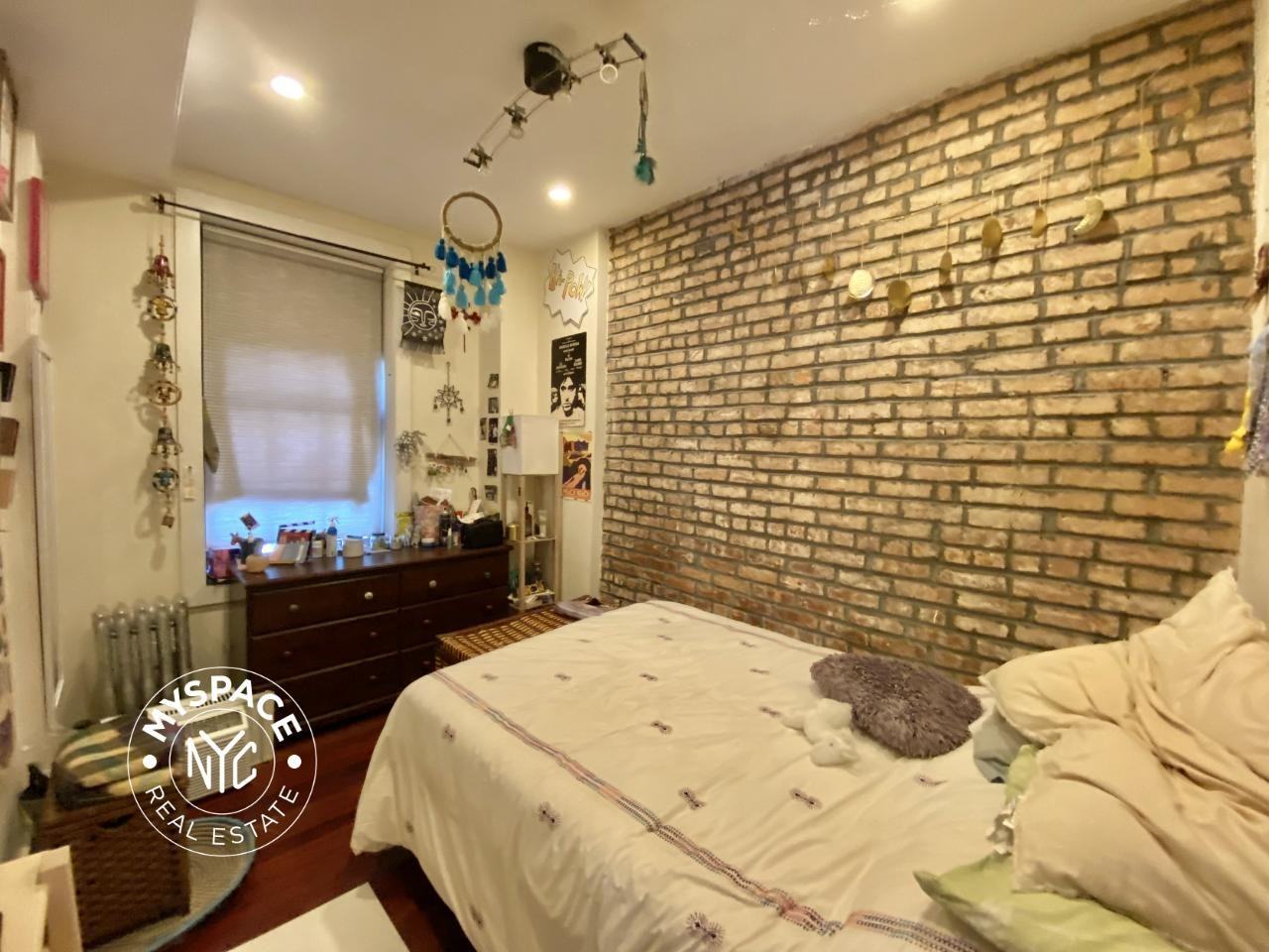 552 Lincoln Pl #al - Photo 5 of 5