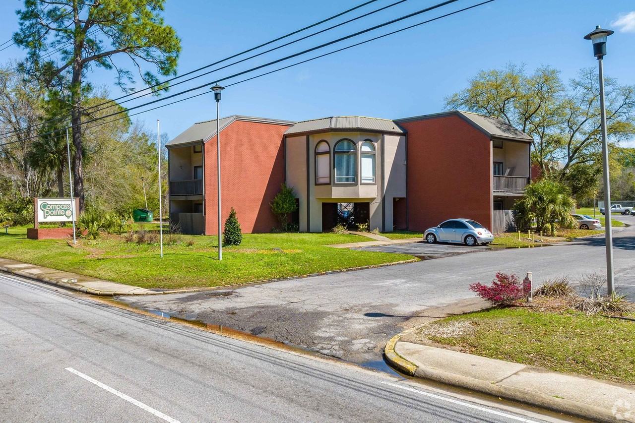 Compass Pointe - Photo 2 of 26