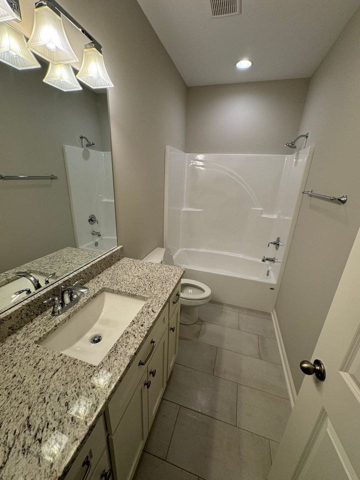 3355 Arnold Ave - Photo 6 of 7