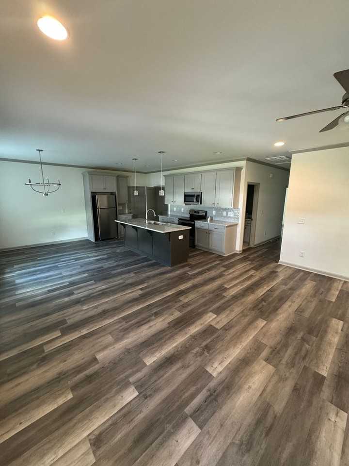 1416 Spring Dr - Photo 7 of 7