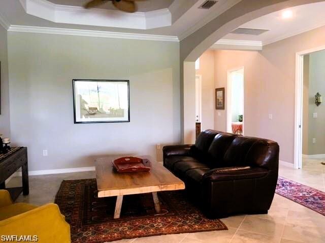 5937 Berwick Ln - Photo 7 of 48