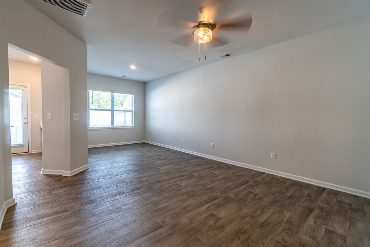 3717 Nathans Way - Photo 6 of 29