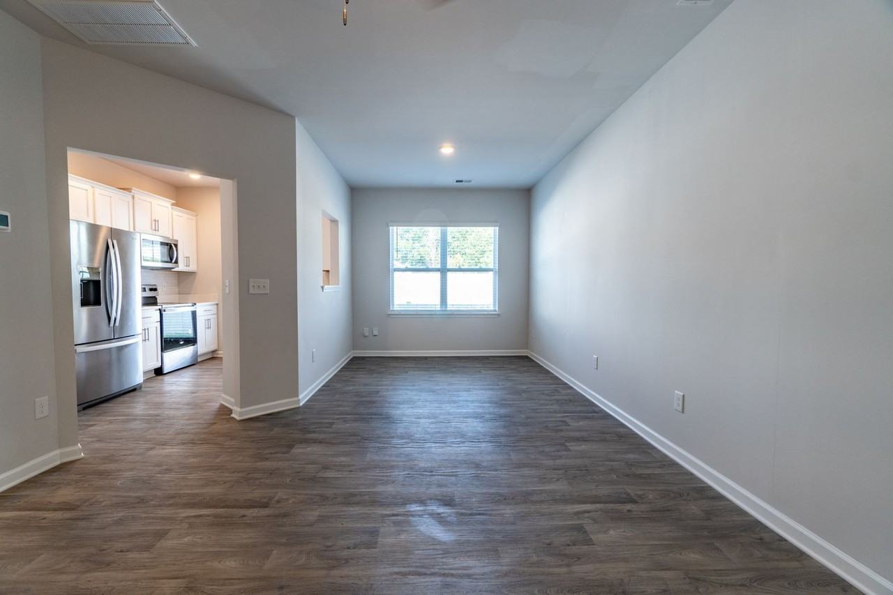 3717 Nathans Way - Photo 7 of 29