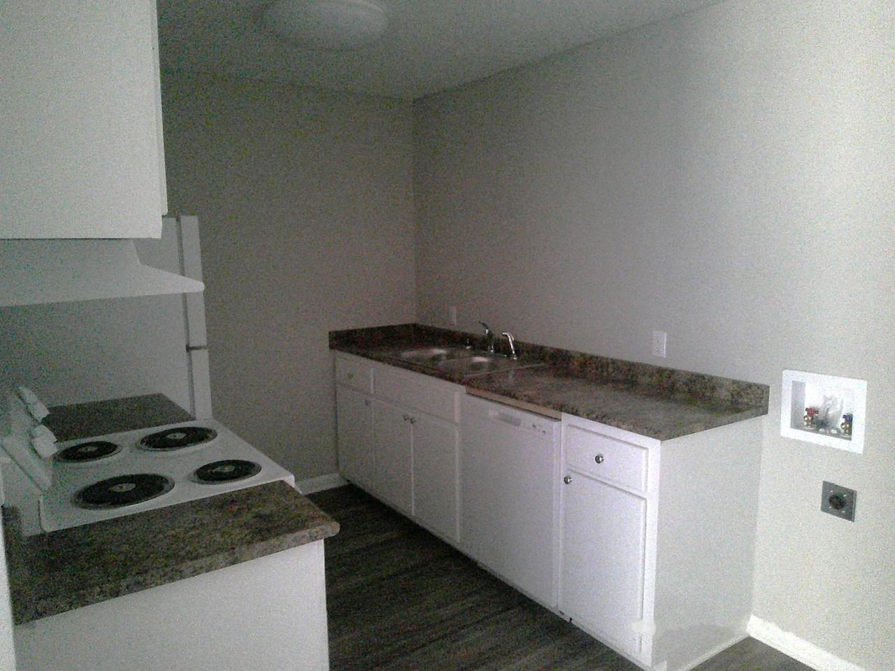 433 Meadowlark Dr #B3 - Photo 7 of 11