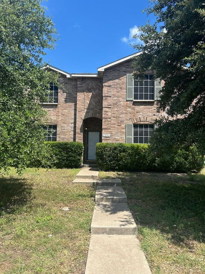 1253 Tall Grass Dr - Photo 6 of 26