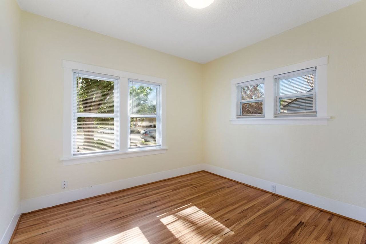 1412 15th Ave - Photo 7 of 26