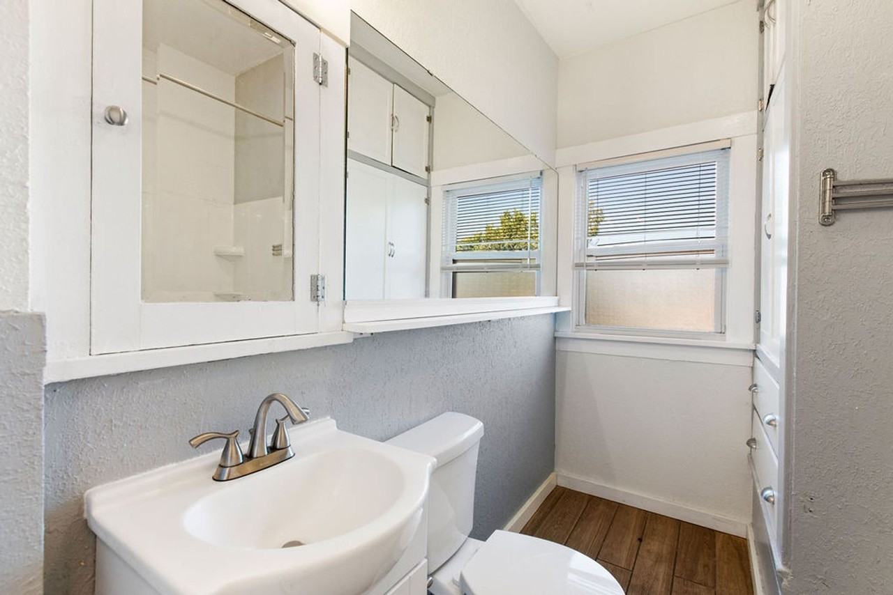 1412 15th Ave - Photo 6 of 26