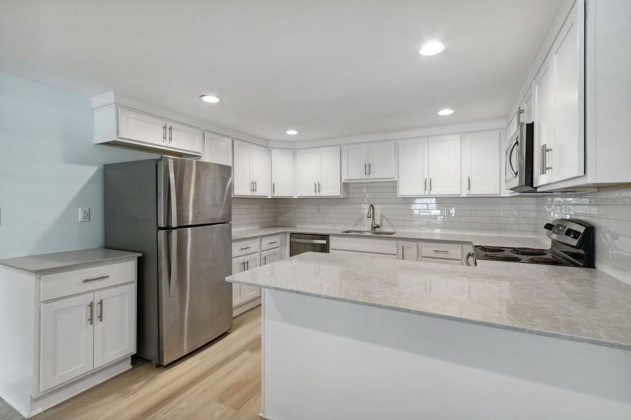 210 South 14th Street #A - Photo 7 of 30