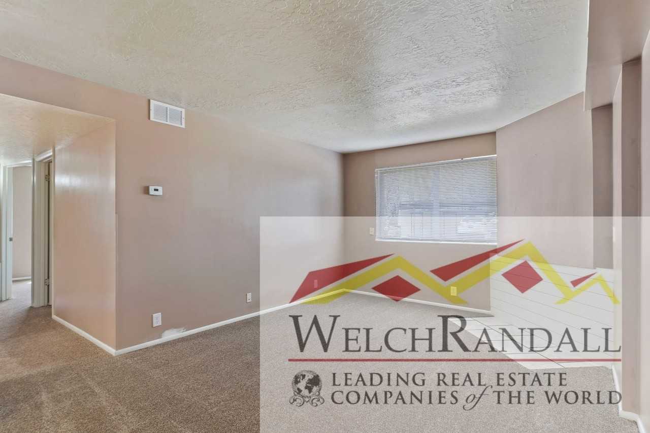 2638 W 5625 S - Photo 3 of 15
