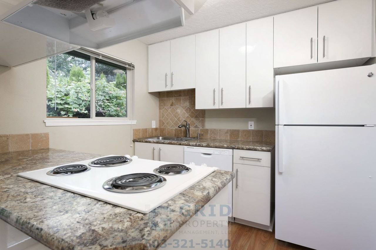 5105 Se Stark St #A - Photo 6 of 22