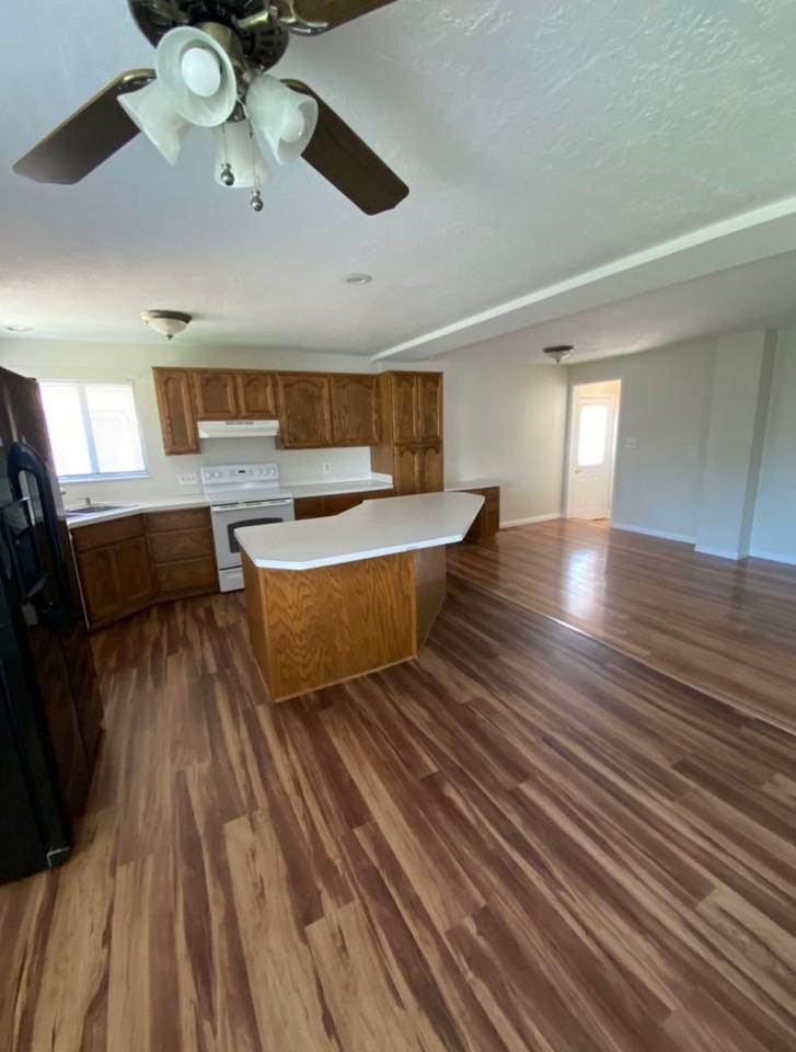 2020 W 6075 S - Photo 2 of 19