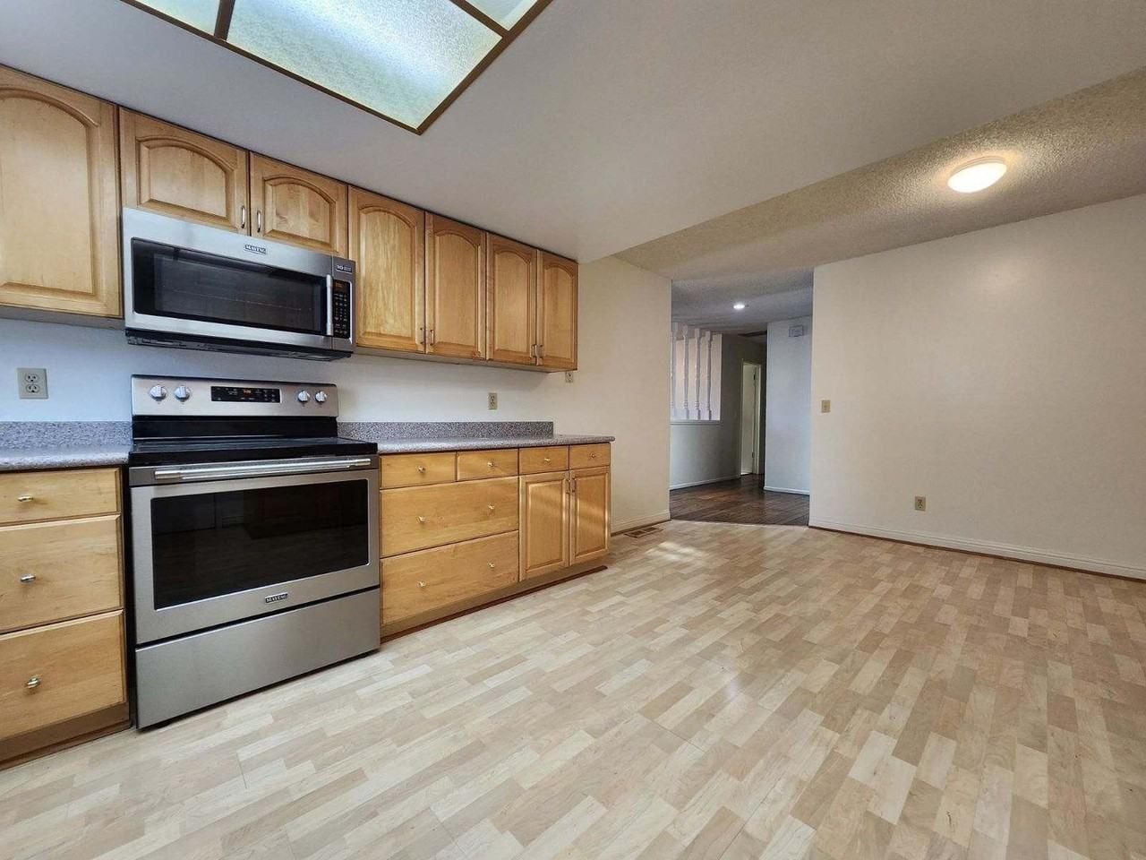 104 Ragle Ave S - Photo 3 of 11