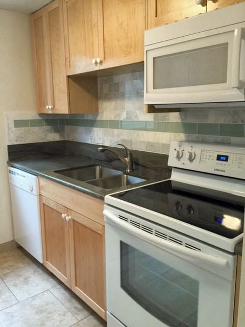 78-6800 Alii Dr #38 - Photo 2 of 17