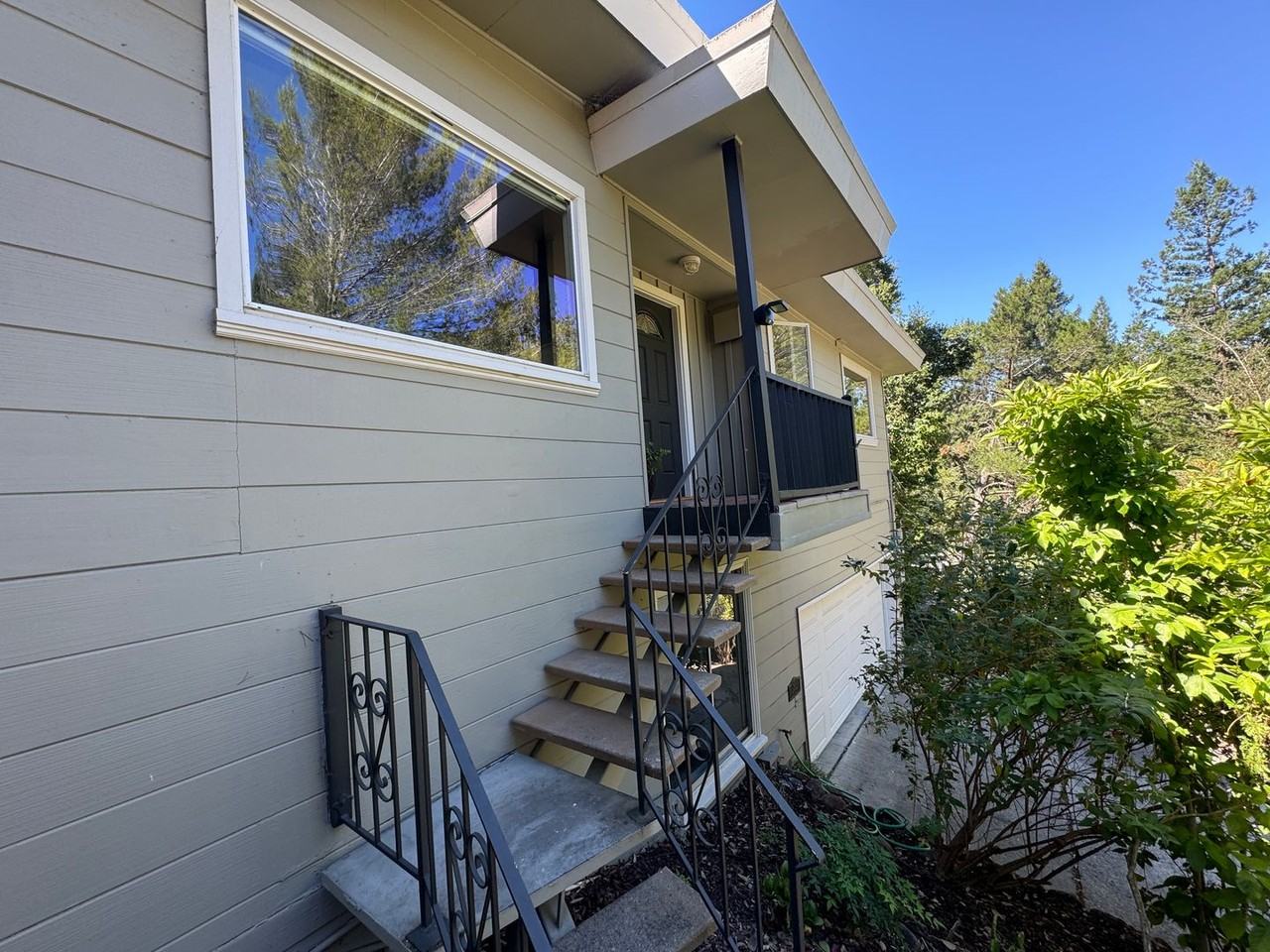 1530 Reliez Valley Rd - Photo 2 of 43