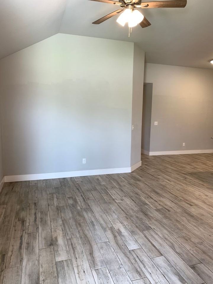 202 Woodbriar Rd - Photo 3 of 29