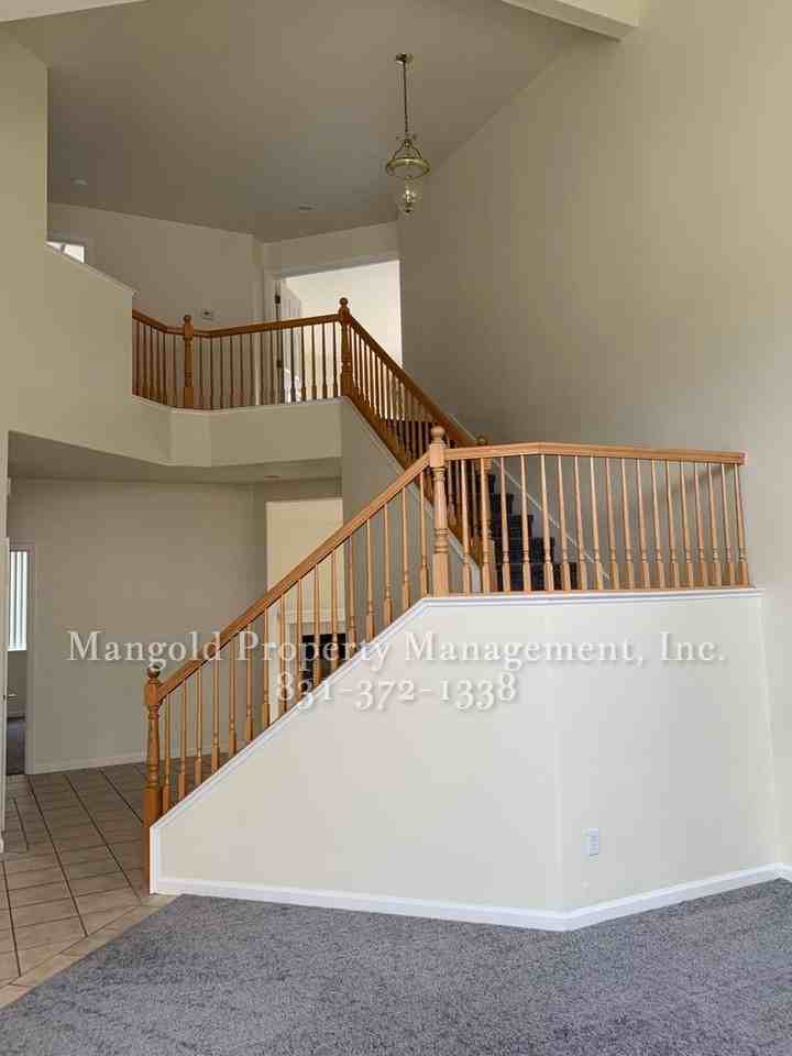 3267 Sand Dollar Ct - Photo 2 of 15