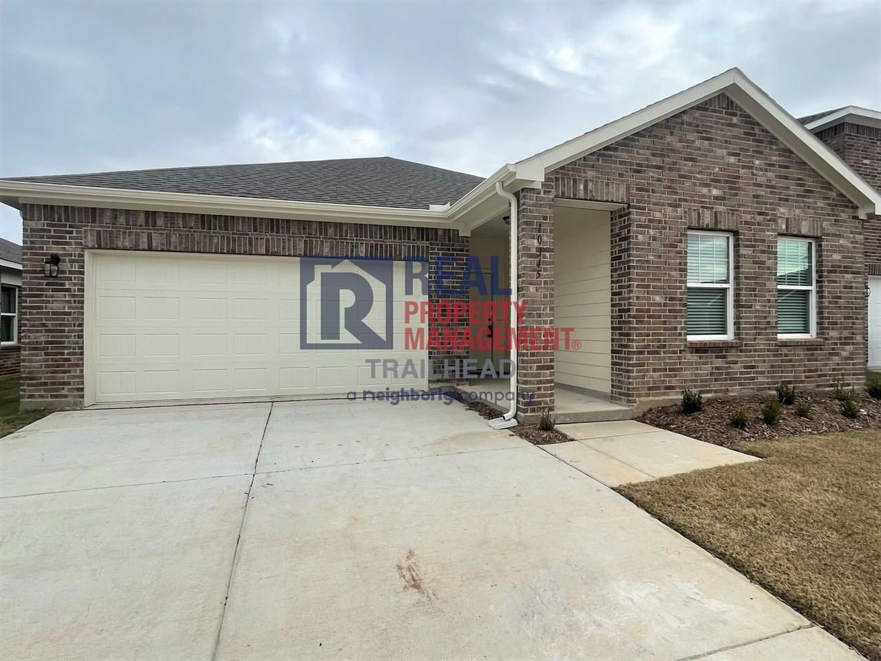 10345 Bridgetown Ln - Photo 2 of 21