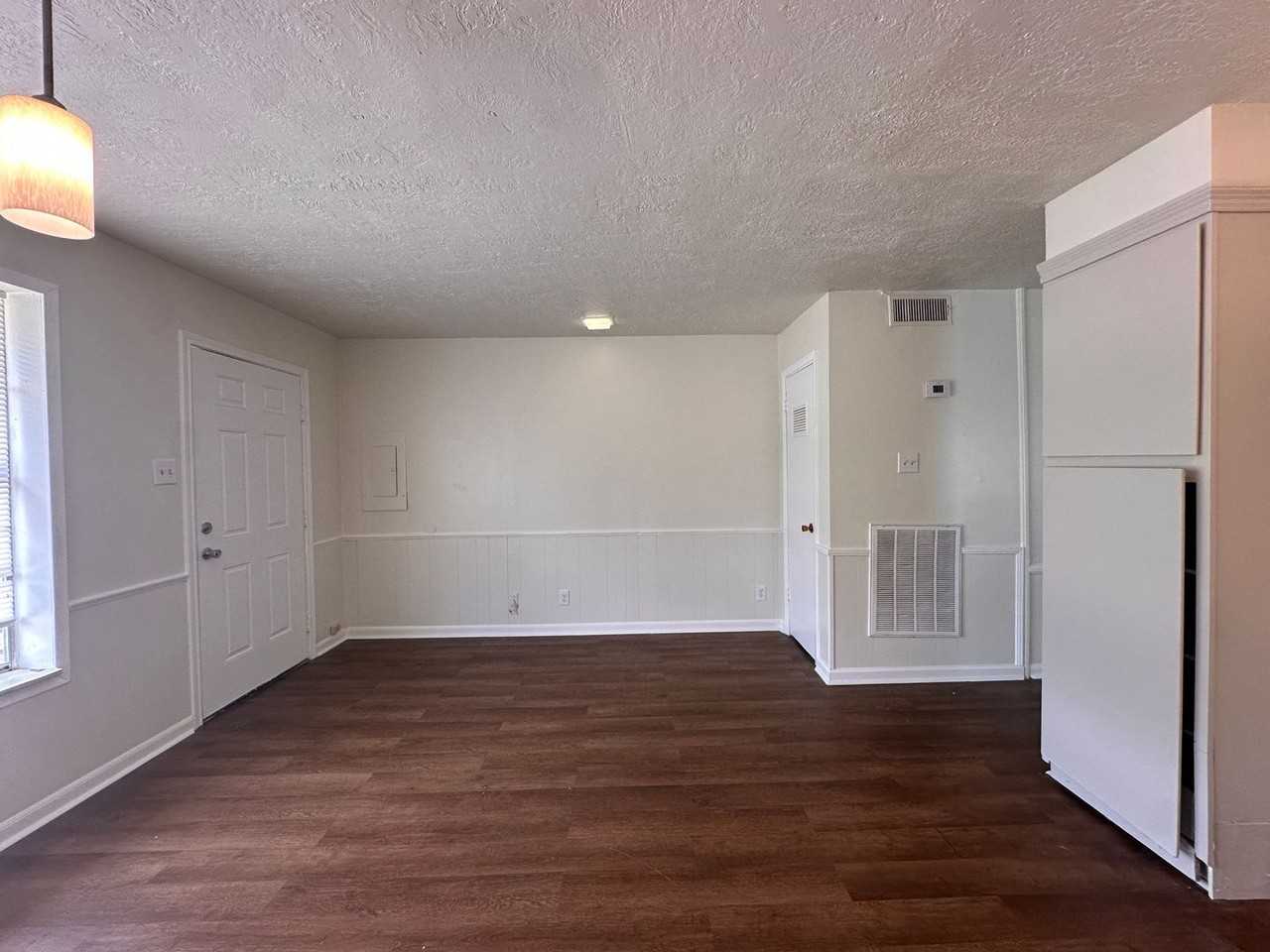 2509 Oak Park Blvd - Photo 6 of 16