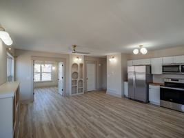 featured image of 922 9th St Se