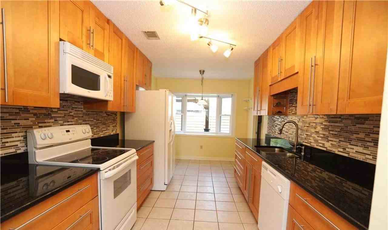 1446 Coalition Cir - Photo 5 of 10