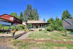 9233 Sw Brier Pl - Photo 1 of 1