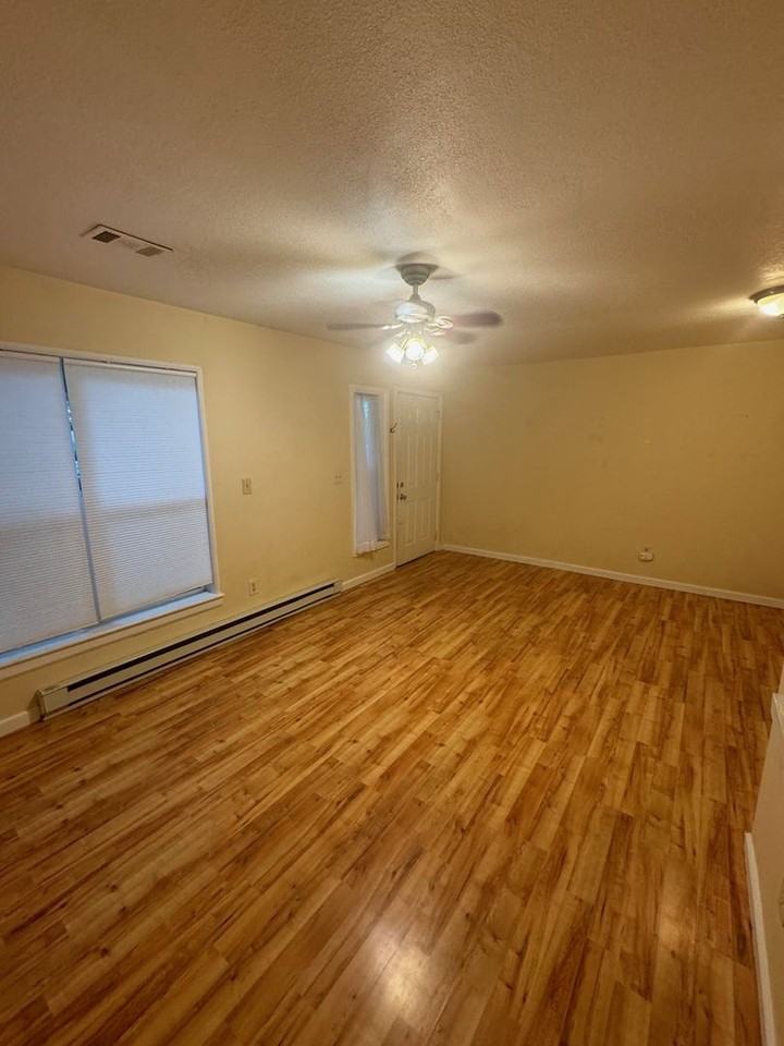 3000 Broadway #16 - Photo 3 of 11