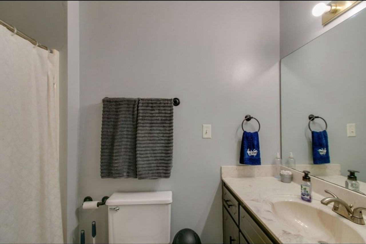 296 Audrea Ln - Photo 6 of 21