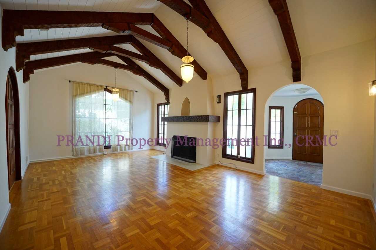 33 Sunset Way - Photo 3 of 50