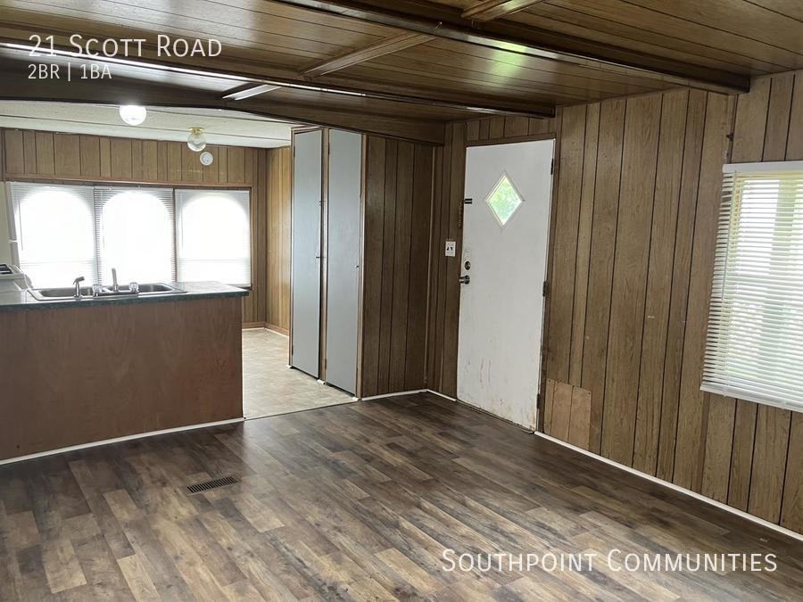 21 Scott Rd - Photo 3 of 8