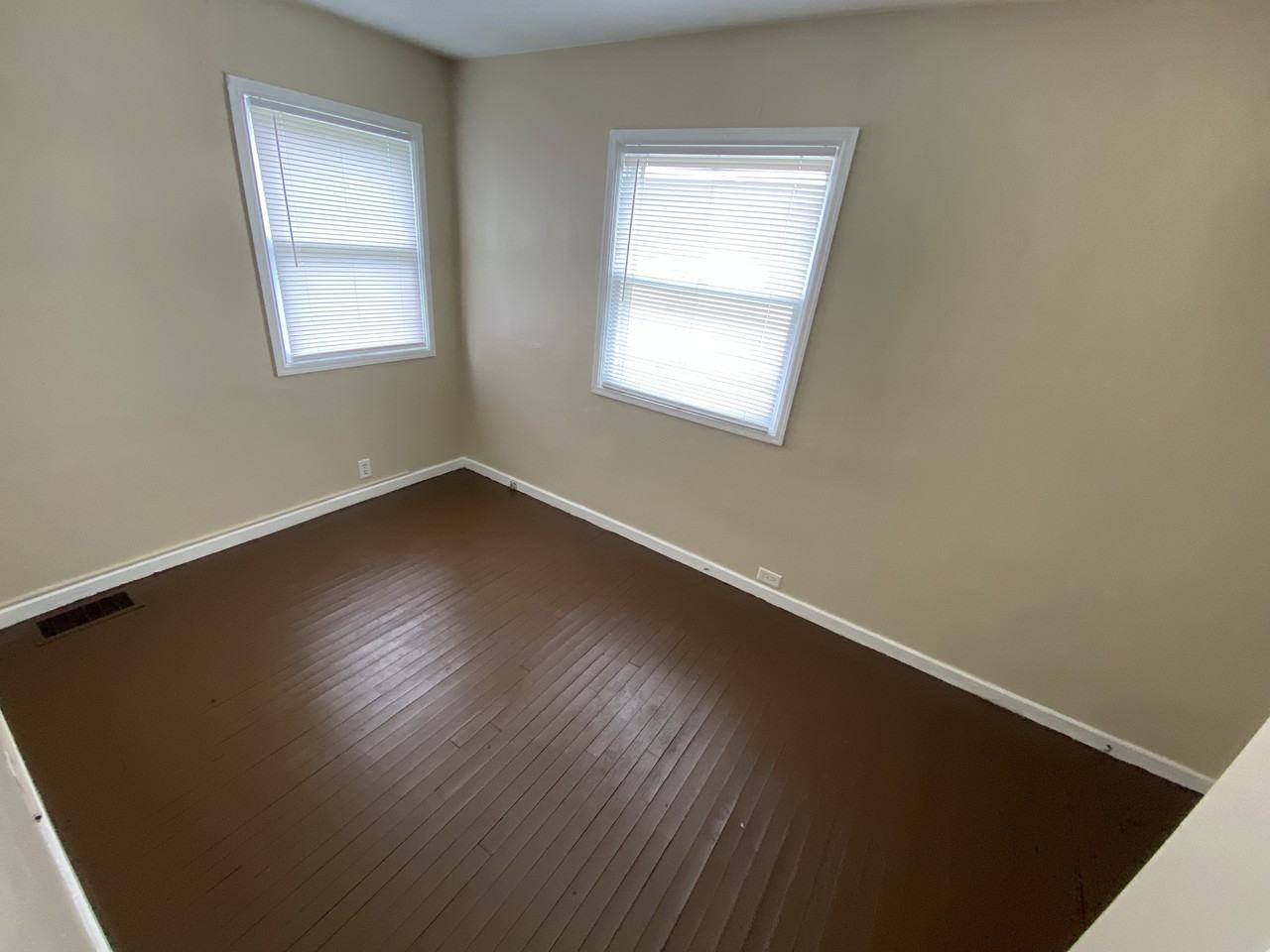 1005 S Edison Ave #NA - Photo 3 of 8