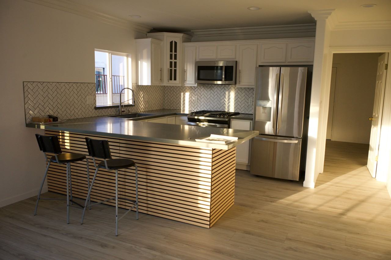 6430 Arlington Ave #NA - Photo 3 of 17