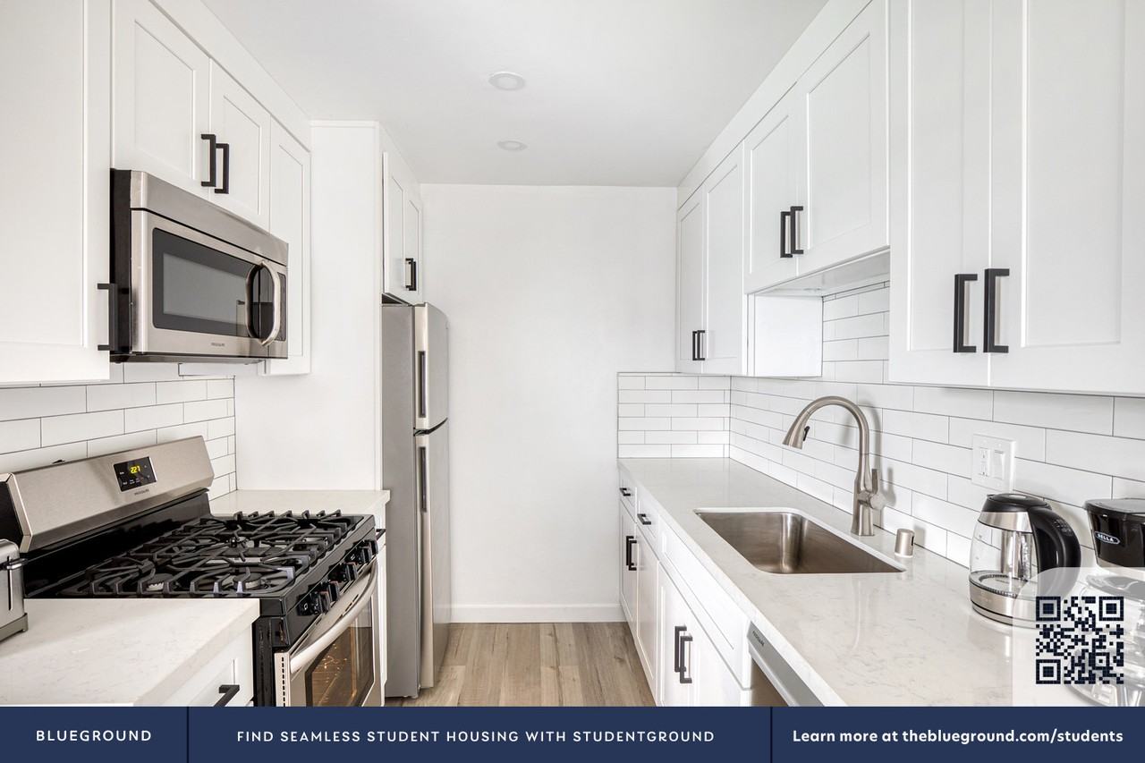 11915 Kling St #513 - Photo 6 of 26