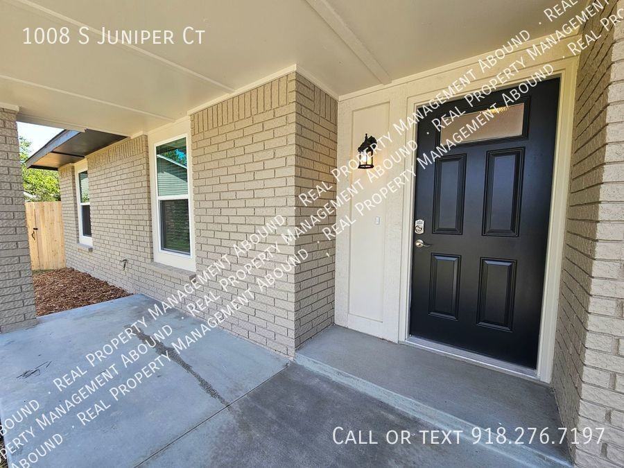 1008 S Juniper Ct - Photo 4 of 36