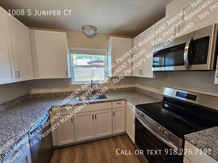 1008 S Juniper Ct - Photo 7 of 36