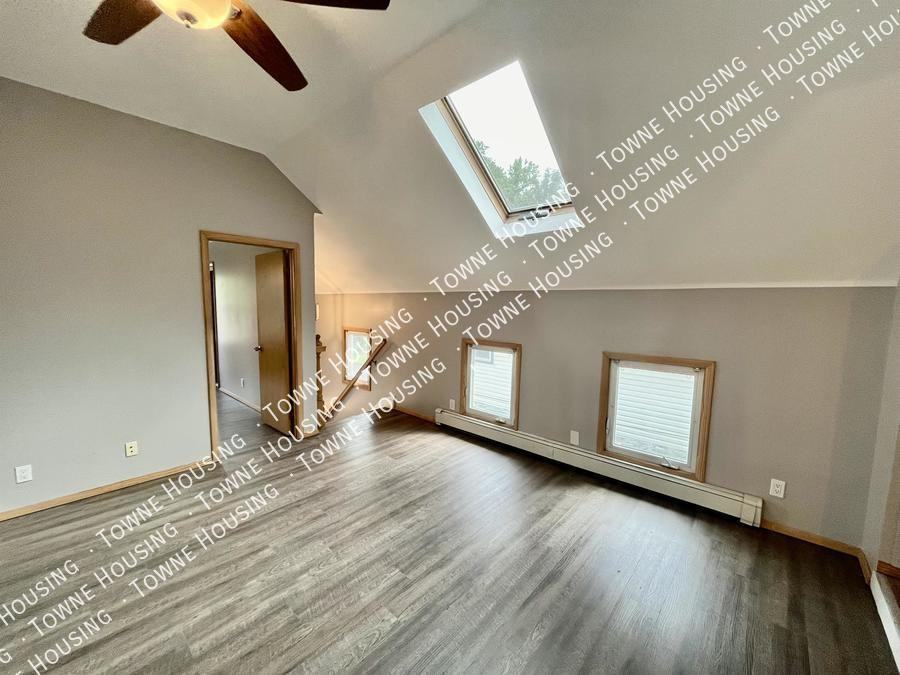 339 Fletcher St #2 - Photo 3 of 21