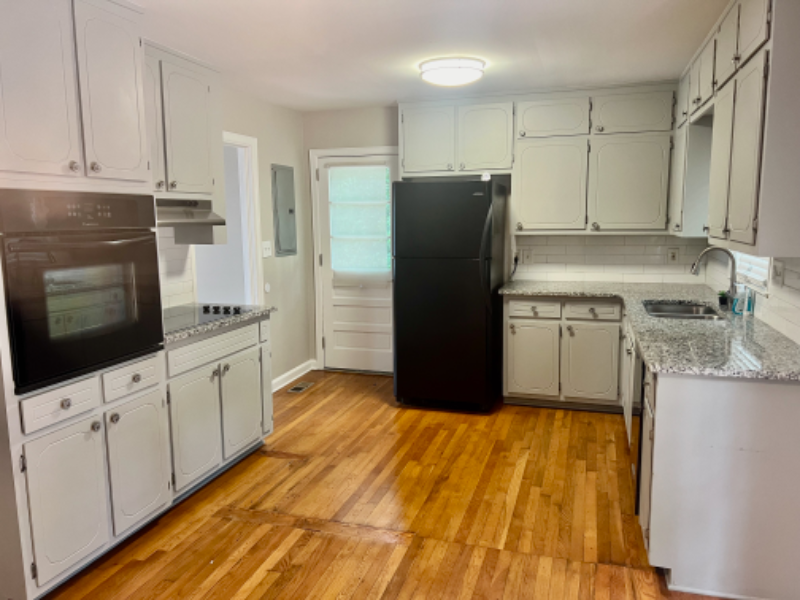 3534 Maryvale Dr - Photo 6 of 13